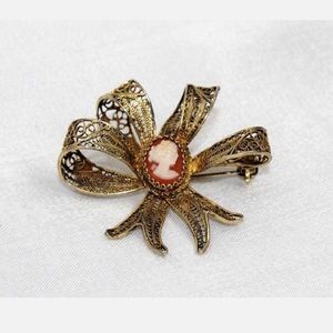 Cameo 800 silver/gold vermeil brooch